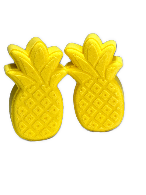 Yellow pineapple shaped kids bath bomb with pineapple scent